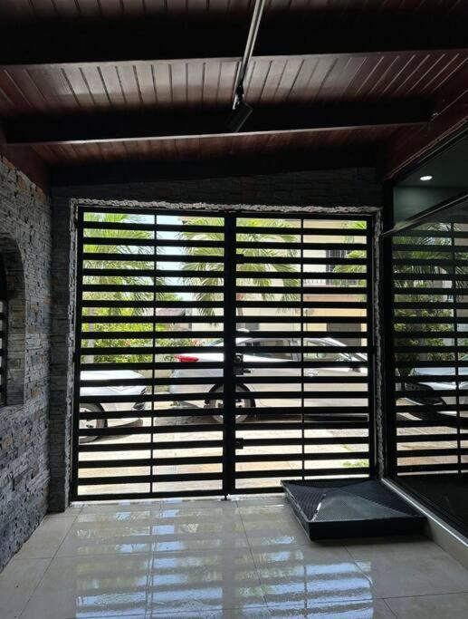 Ferienwohnung The Jewel Kingston Exterior foto